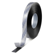 Un rouleau de ruban tesa® ACXplus 7074, une mousse acrylique double face haute resistance. Couleur noire.